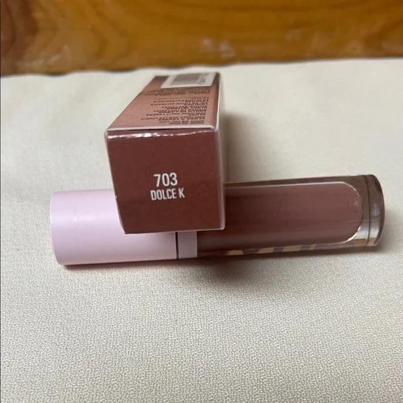 Kylie Cosmetics High Gloss Lip Gloss Duo - Brown and Red - Picture 3 of 14